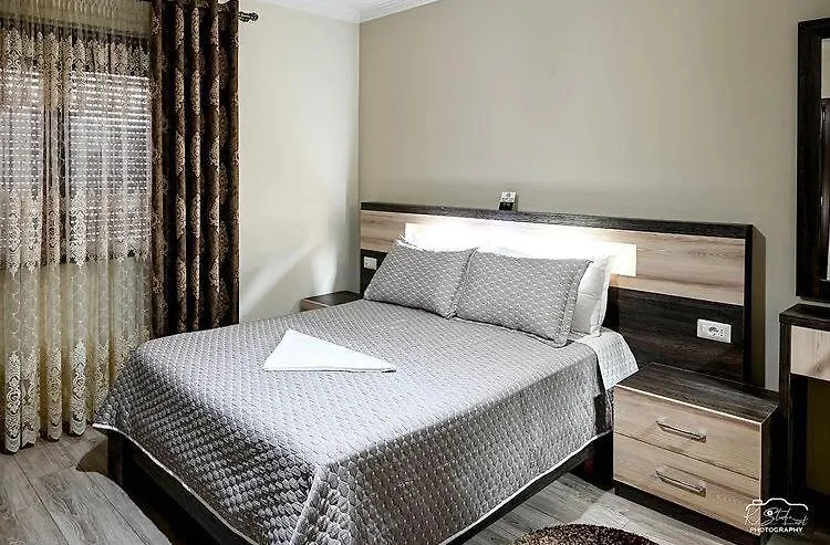 Bed & Breakfast Vila Leo Lux Korça Albanien