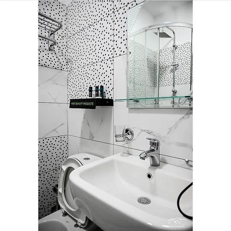 Vila Leo Lux Korça Bed & Breakfast